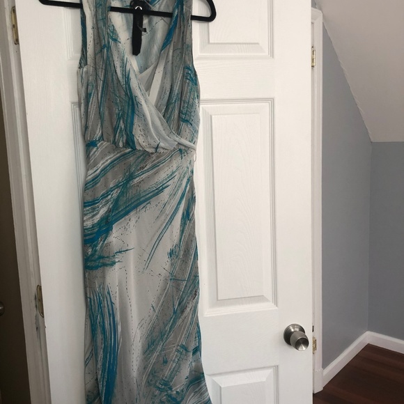 Poleci Silk Dress - Picture 2 of 4